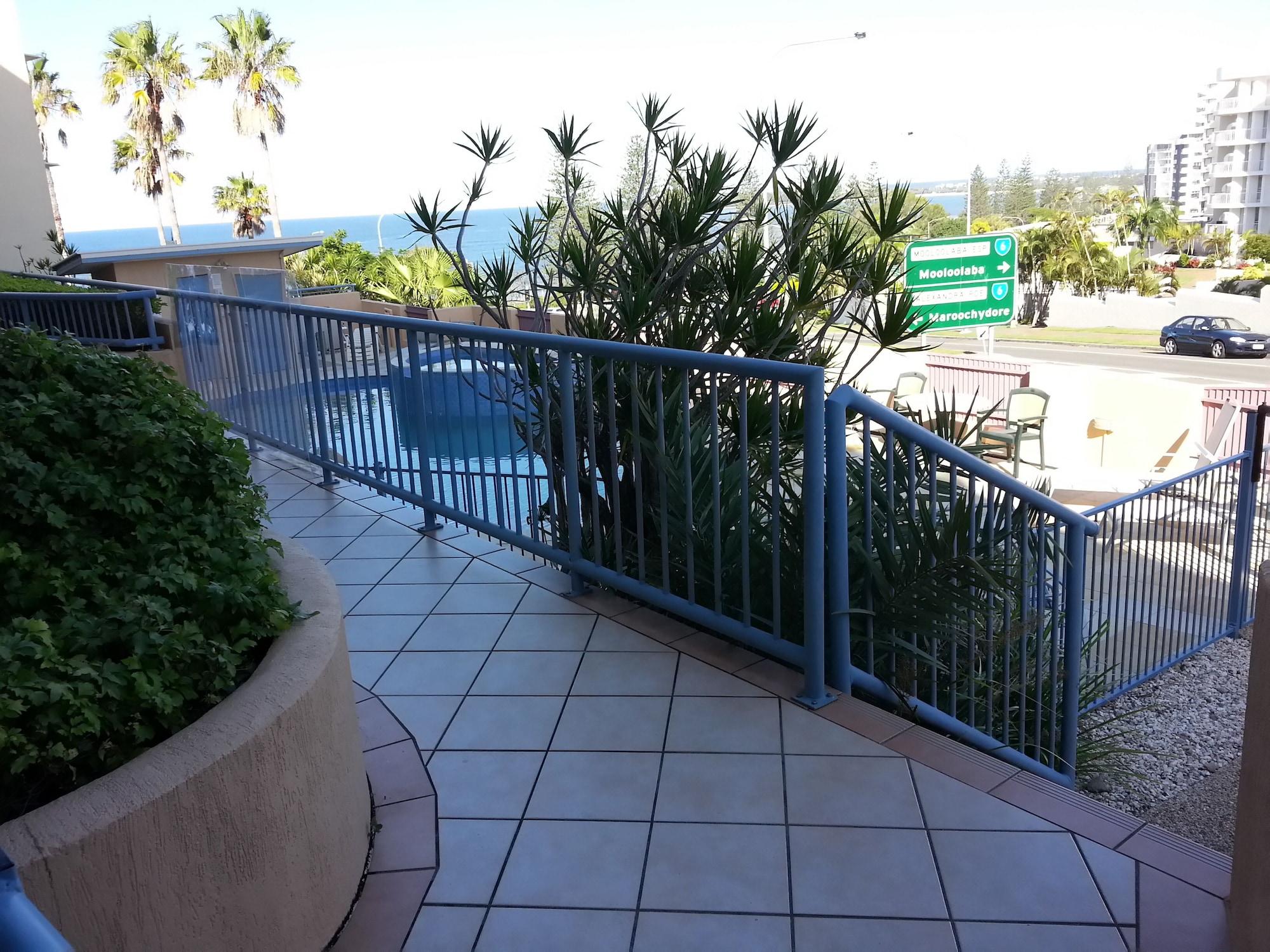 Alexandra On The Pacific Aparthotel Mooloolaba Exteriör bild